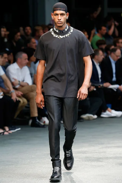 Look 56